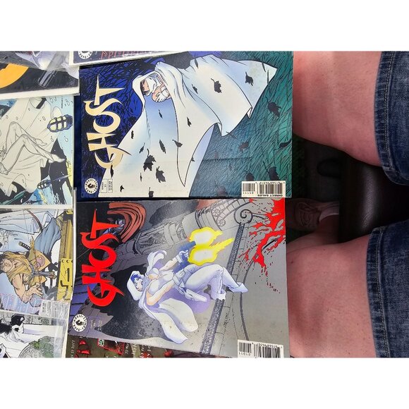 Ghost Comics 1995-1996  Mixed Lot of Trading Cards and Comics‎ - Picture 9 of 16
